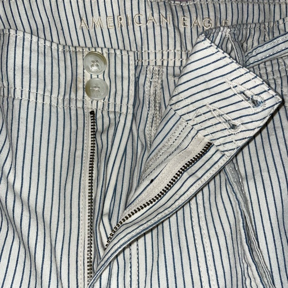 AEO Stripped Pants - Picture 2 of 4